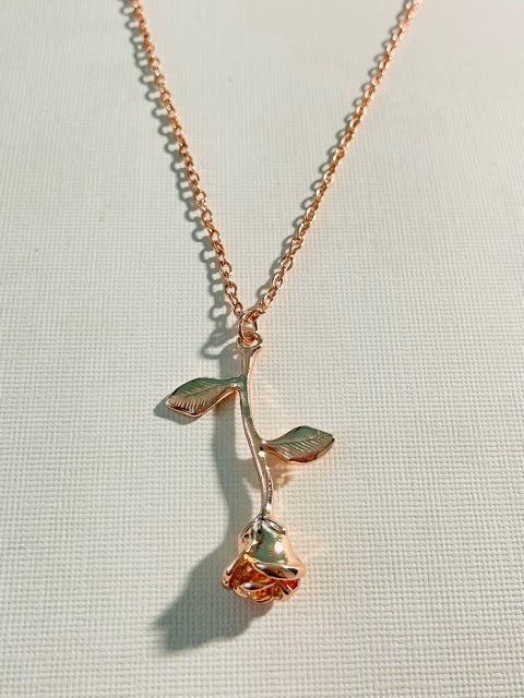 NEW Rose Gold Color Rose Pendant Necklace, Fashion Pendant Necklace