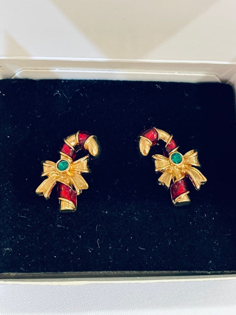 NEW AVON Vintage Christmas Holidays Treats Pierced Earrings with Surgical Steel Posts