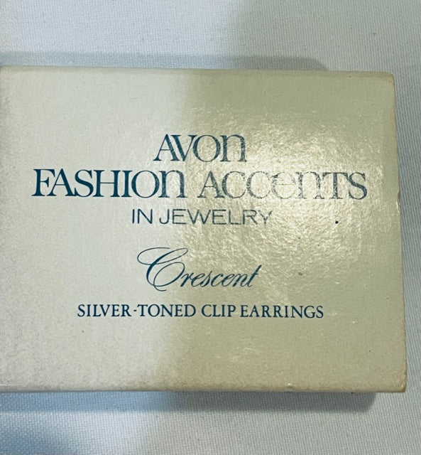 NEW AVON Vintage Gorgeous Silver tone Crescent Clip Earrings 1976