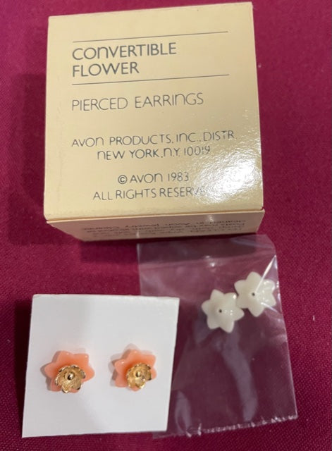 AVON Vintage Beautiful Convertible Flower Pierced Earrings with Surgical Steel Posts NEW in BOX 1983