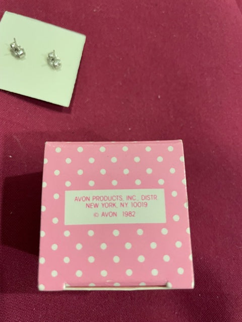 AVON Vintage Beautiful Plastic Pink Butterfly Pierced Earrings with Surgical Steel Posts NEW in BOX 1982