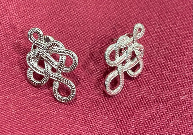 AVON Vintage Beautiful Longevity Pierced Earrings with Surgical Steel Posts NEW in BOX 1982