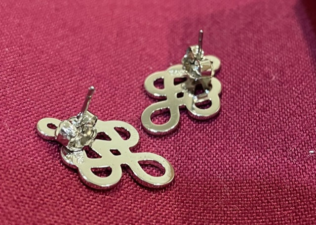 AVON Vintage Beautiful Longevity Pierced Earrings with Surgical Steel Posts NEW in BOX 1982