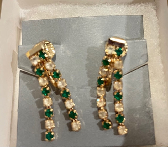 AVON Vintage Beautiful Galaxy of Color Clip Earrings Simulated Emerald and Rhinestones NEW in BOX 1982