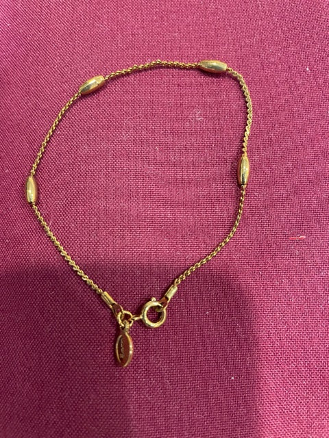 AVON Vintage Beautiful Silken Beads Gold Tone Bracelet New in Box 1980