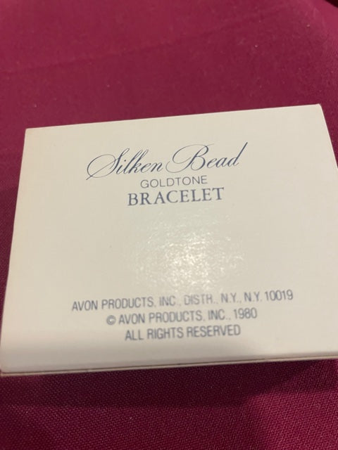 AVON Vintage Beautiful Silken Beads Gold Tone Bracelet New in Box 1980