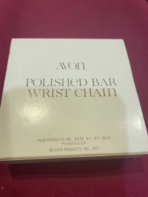 AVON Vintage Beautiful Gold Tone Polished Bar Wrist Chain Bracelet New in Box