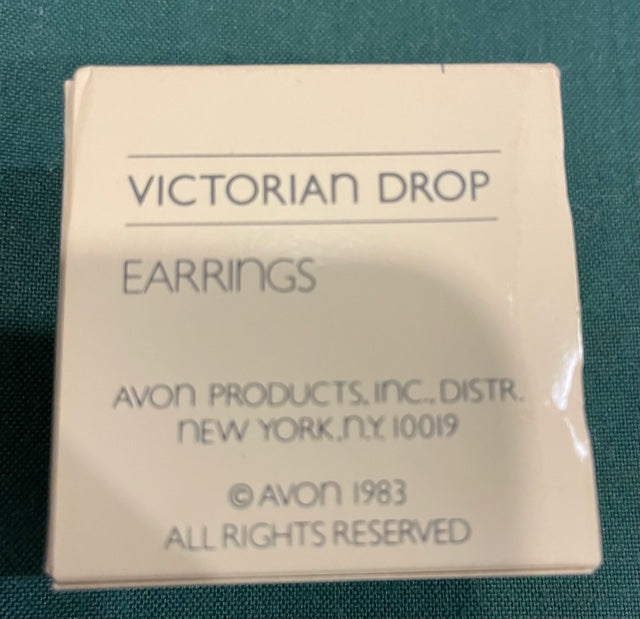 AVON Beautiful Victorian Drop Black Clip Earrings NEW in BOX