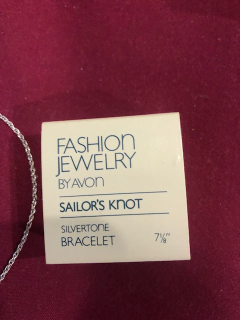 AVON Vintage Sailor's Knot Silver Tone Bracelet New in Box