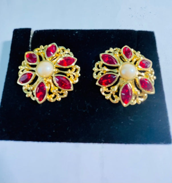 Vintage AVON Elegant Embellished Flower Red Clip Earrings NEW in Box 1994