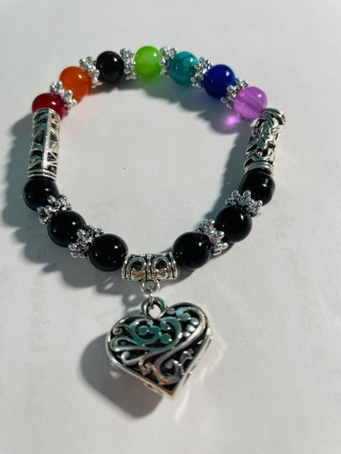 Cute Beads and Heart Charm Bracelet NEW