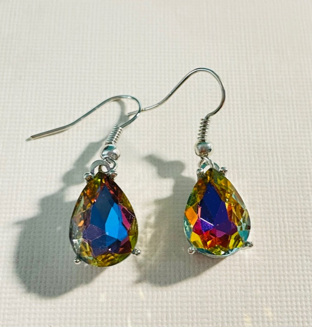 NEW Fashion Beautiful Colorful Teardrop Pendant Earrings