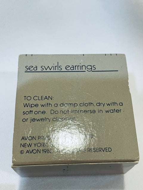 NEW AVON Vintage Cute Sea Swirls Gold Tone Clip Earrings