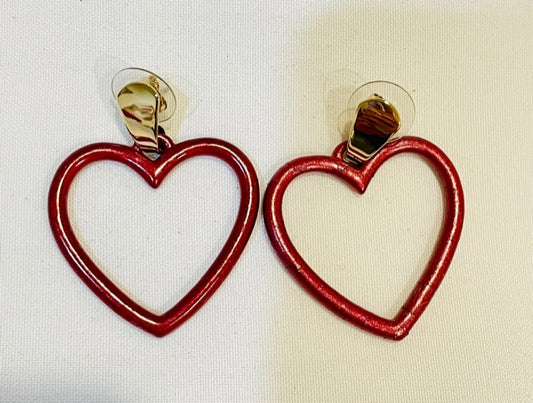 NEW AVON Vintage Red Heart Dangle Earrings with Surgical Posts