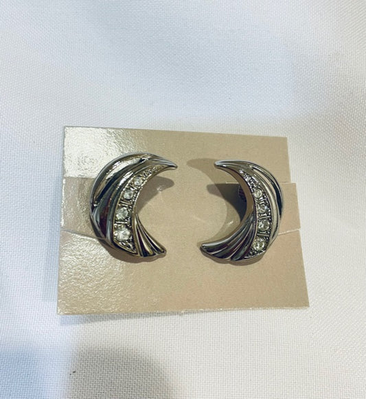 AVON Vintage Crescent Sparkle Silver Tone Clip Earrings NEW in BOX