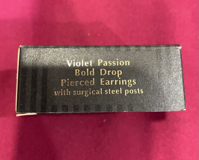 AVON Vintage Violet Passion Bold Drop Pierced Earrings with Surgical Steel Post NEW in BOX 1996