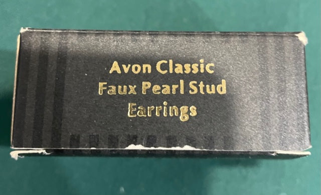 AVON Beautiful Classic Faux Pearl Stud Earrings NEW in BOX