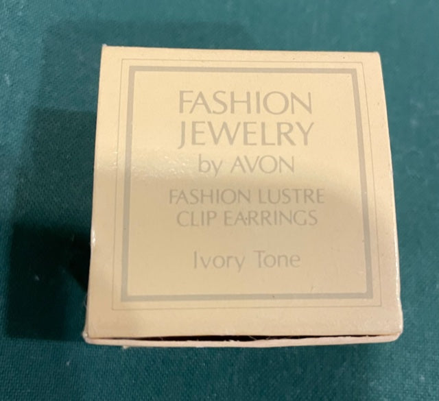 AVON Beautiful Ivory Tone Lustre Clip Earrings NEW in BOX