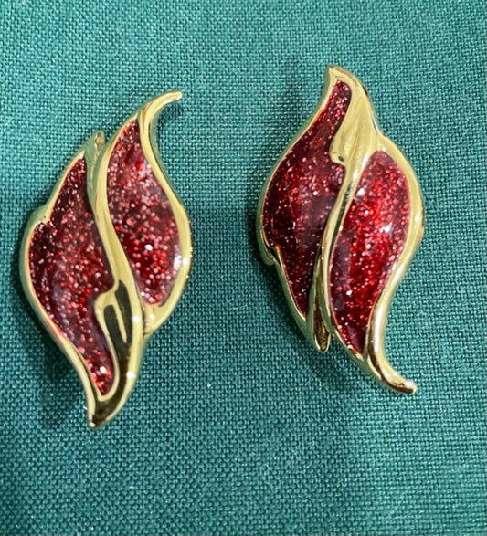 AVON Beautiful Glitter Flame Fiery Red Clip Earrings NEW in BOX